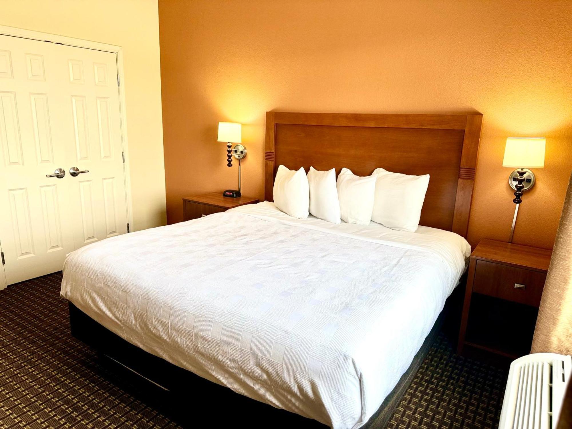 Mainstay Suites Tioga Экстерьер фото